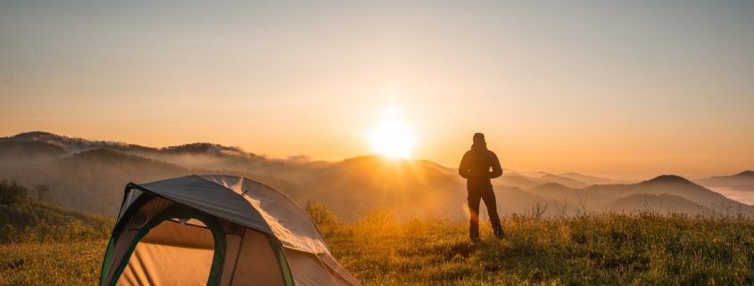 Essential Backpacking Gear - What to Take in the Wild